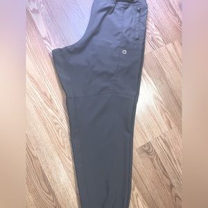 Wonder wink scrub joggers